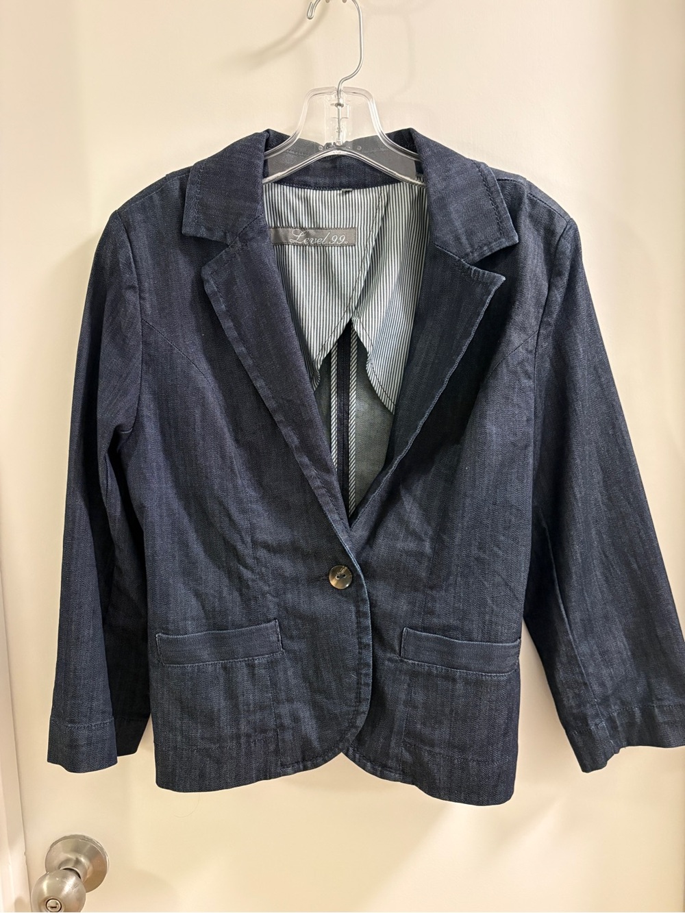 Level 99 Dark Navy Single-Button Blazer - EUC - Medium